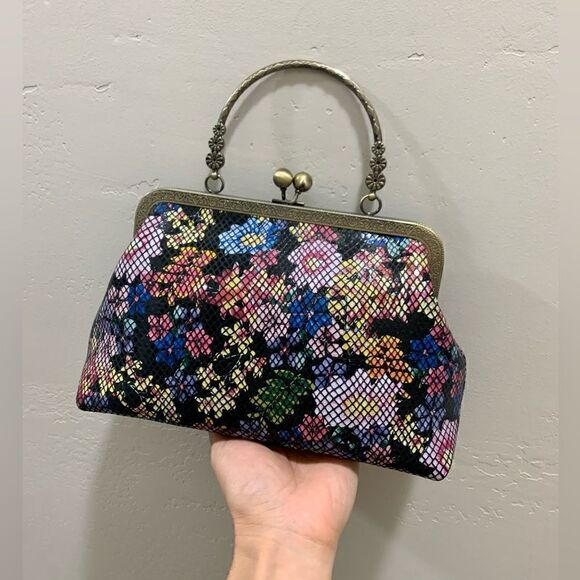 Handmade Genuine Embossed Leather Floral Print Top Handle bag & Small Purse Set - Picture 9 of 16